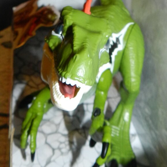 Robo Alive 🦖🦕 Dino Action Electronic Pet Raptor ZURU 🆕⌚📦🏃💨🚚 - Picture 10 of 16